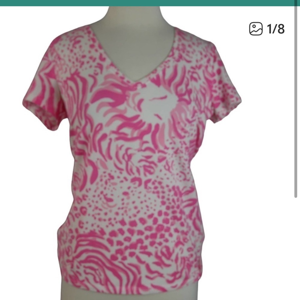 Lilly Pulitzer Michele V Neck Top in Pink & White 'Get Spotted' print.  M  EUC